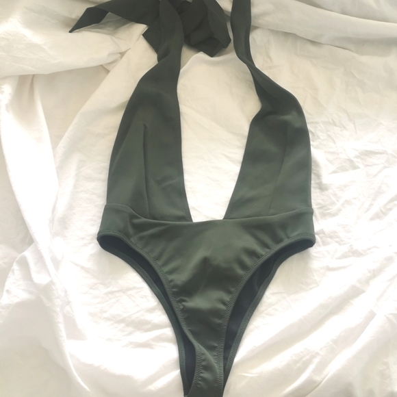 GREEN ONE-PIECE SWIMSUIT - Picture 1 of 1